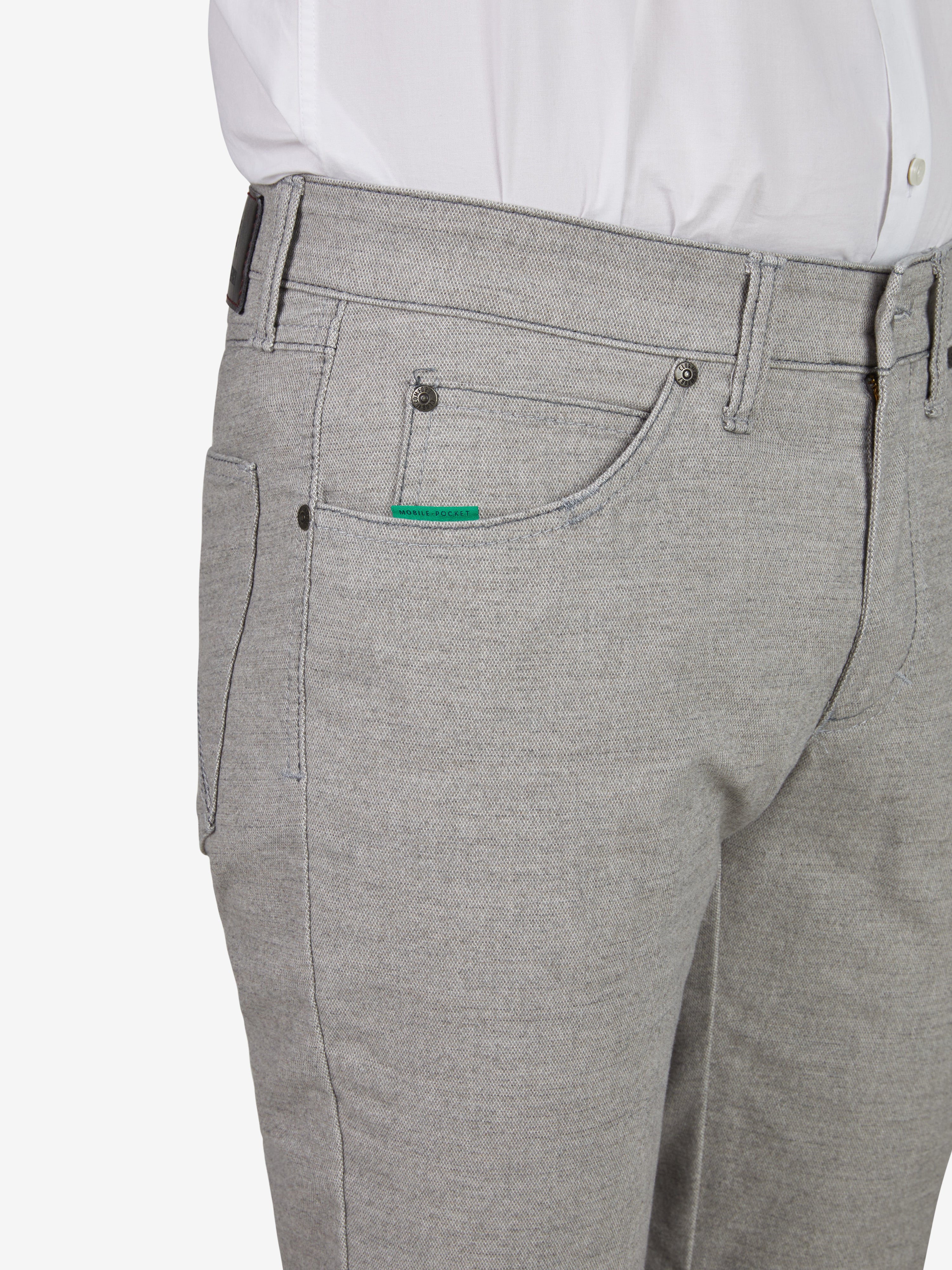 Hellegraue 5-Pocket-Hose "HENRY 7631" von Club of Comfort aus Baumwoll-Struktur mit Woll-Optik, Regular Fit, elastischem Komfortbund, Mobile Pocket in der rechten Vordertasche, Kontrast-Münztasche, leichtes Gewicht, ideal für Herbst/Winter.